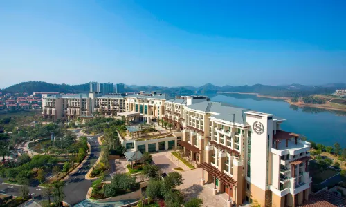 恵州白鷺湖雅居樂シェラトンリゾートホテル