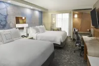 Courtyard Oshawa Các khách sạn ở Clarington