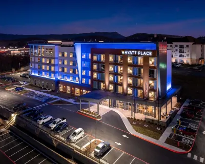 Hyatt Place Harrisonburg ウォルマート スーパーセンター周辺のホテル