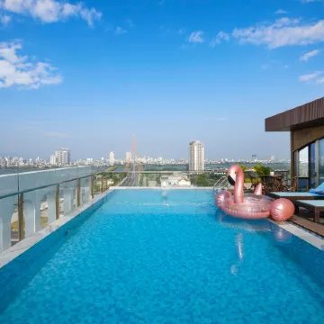 Gold Plaza Hotel Da Nang Отели рядом с Аэропорт Дананг