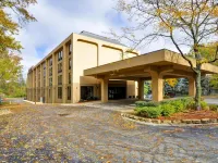 Hampton Inn Cleveland/Westlake Hotels in Westlake