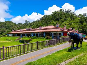 Green Rich Hotel Okinawa Nago (Artificial Hot Spring Futamata Yunohana)