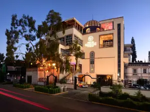 Popular Premium Hotels in Michoacan