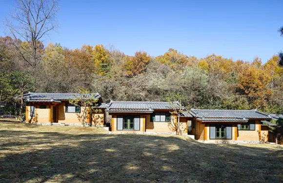 楊平郡莫瑟戈王圖邦旅館