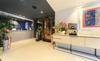 BROWN-DOT HOTEL(Busan-jin Station)