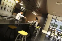 Novotel Kochi Infopark - bar