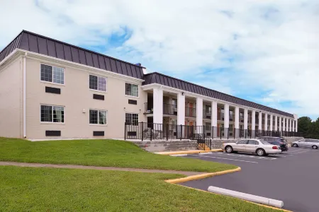Americas Best Value Inn-Richmond South
