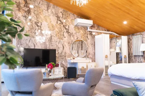 Glamping＆Resort Wood Design Park Noma Hotels in Mihama