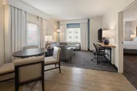 Holiday Inn & Suites MAPLE GROVE NW MPLS-ARBOR LKS by IHG Hotels in Maple Grove