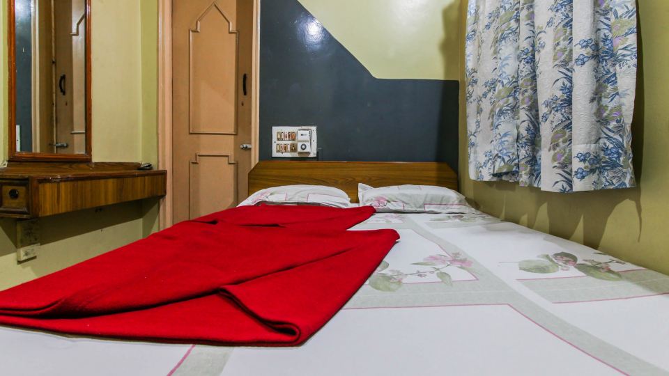 Hotel Shabari Gate