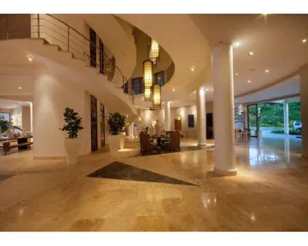 The Bannister Hotel & Yacht Club Hotels in Samana