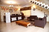 Waypoint Hotel