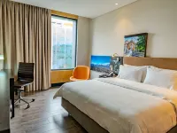 Hampton by Hilton Santiago Las Condes Hotels near Las Condes