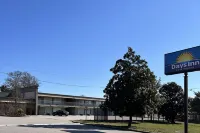 Days Inn by Wyndham Monroe NC