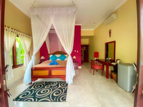 Bali Bhuana Beach Cottages Отели рядом с достопримечательностью «Lipah Beach»