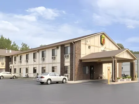 Super 8 by Wyndham East Moline Отели в г. Карбон Клифф