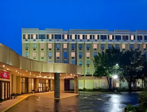 DoubleTree by Hilton Monroe Township Cranbury - bar