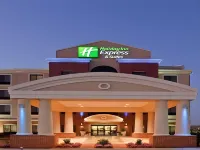 Holiday Inn Express & Suites Oklahoma City West-Yukon