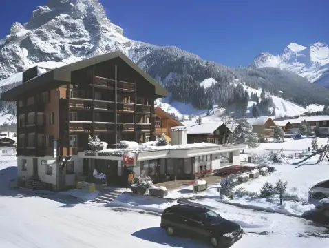 โรงแรมบลืมลีซาลป์