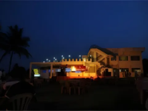 St.James Court Beach Resort