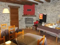 Cal Marrufès Hotels in Llívia