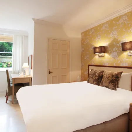 Victoria Square Hotel Clifton Village