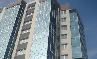 Pioneer Luxe Hotel