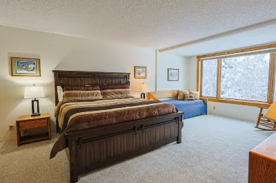 Summit House 2 bed 2 bath SHGW