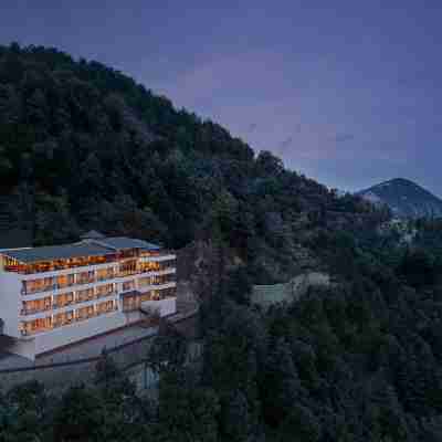 Justa Hollow Oak, Mussoorie Hotel Exterior