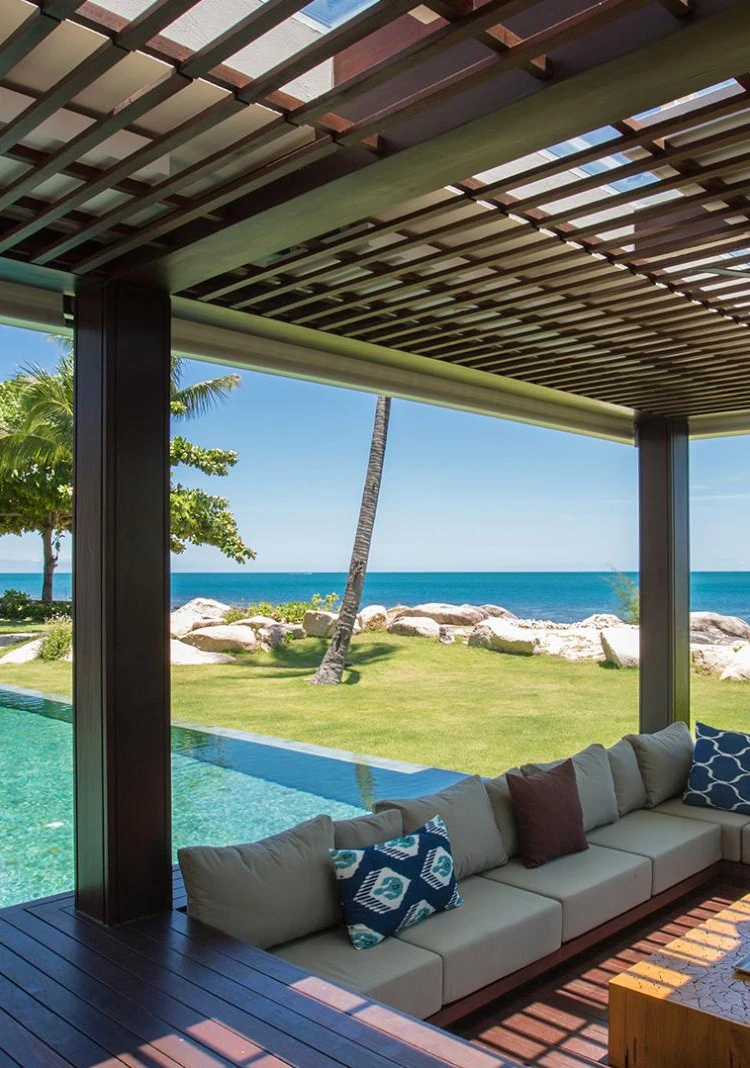 รูปภาพของFashionable Villa Malabar Beachfront 5 Bedrooms Plus 2 Kid's Bedrooms 10+6