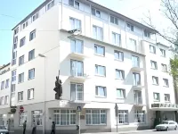 Trip Inn Hotel Zum Riesen Hanau Hotel di Maintal