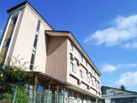 Urabandai Goshikinuma Hotel Hotels near Nakatsugawa Valley