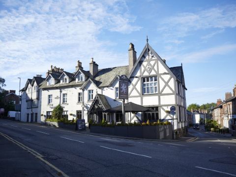 De Trafford Arms by Chef & Brewer Collection