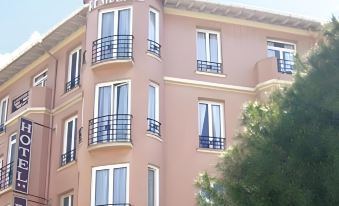 Hôtel Rénové Casa Moho - Juan-Les-Pins