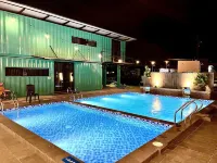 Reserve The Cozytainer