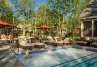 Hidden Pond Resort - Beach