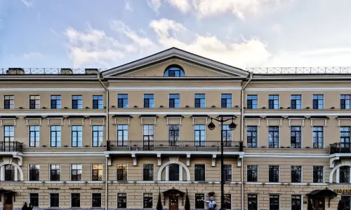Petr Hotel