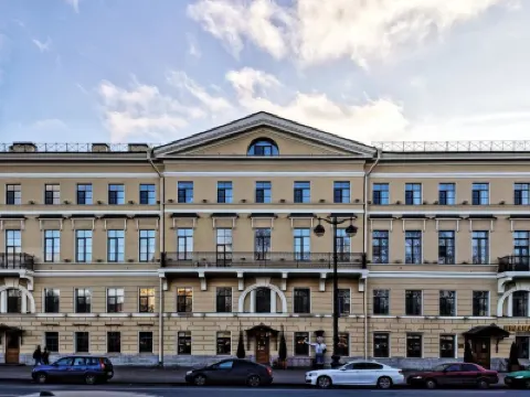 Petr Hotel Hotel berhampiran Jambatan Istana