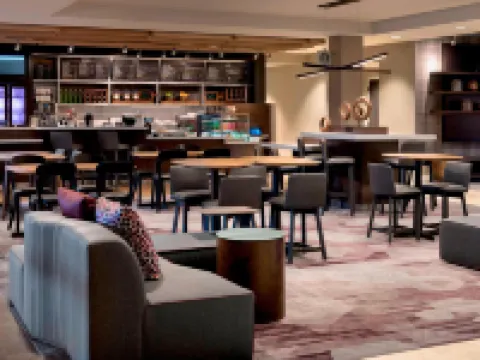 コートヤード・スケネクタディ・アット・モホーク・ハーバー スケネクタディのホテル