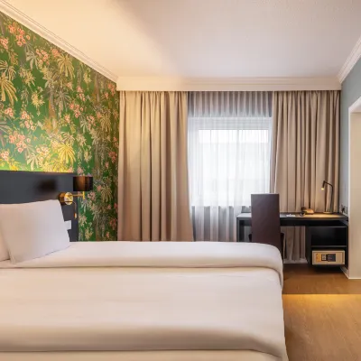 Thon Hotel Brussels Airport Hotels near NATO