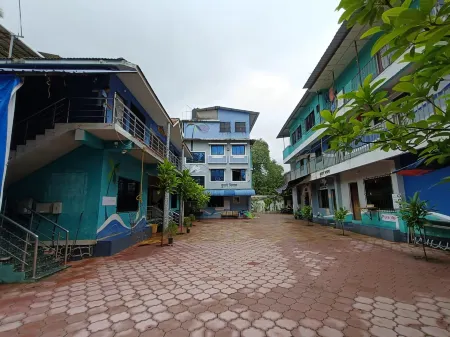 Kulpe Farmhouse Alibaug Отели в г. Акши