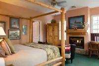 Montford Inn & Cottages