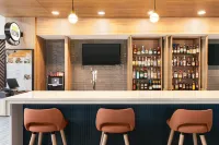Holiday Inn CHESHIRE - SOUTHINGTON by IHG - ที่มีบาร์