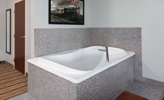 AmericInn by Wyndham Grinnell