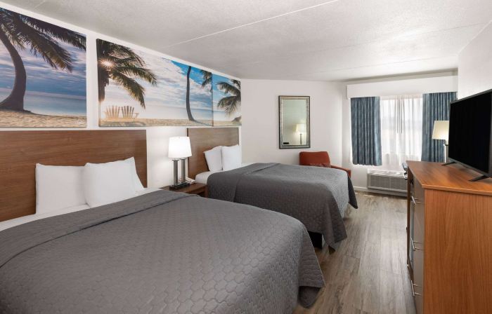 Days Inn by Wyndham Biloxi Beach