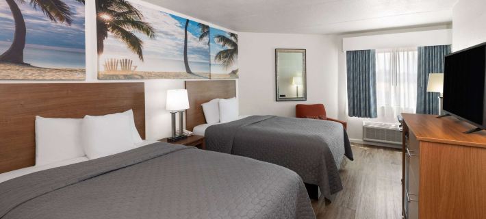 Days Inn by Wyndham Biloxi Beach Hotels in Biloxi