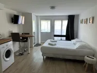 Quiet studio, countryside 5 minutes from town