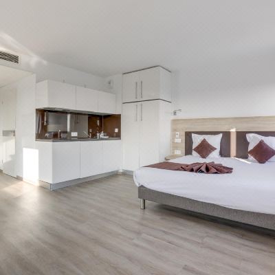 Comfort Double Studio All Suites Choisy le Roi Promo Code