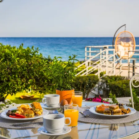 Niki Beach Hotel