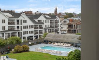 Club Wyndham Newport Onshore